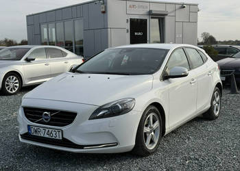 Volvo V40 1.6 D2 114KM 2014r. Climatronic, KINETIC nowy rozrząd II (2012-)
