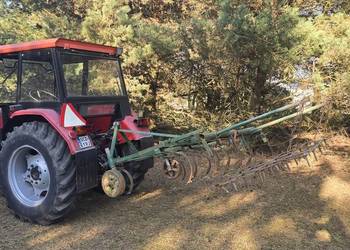 Kultywator z bronami