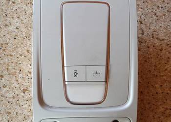 Audi A3 8V Oświetlenie podsufitki 8V0947135A