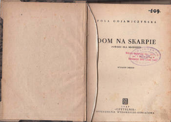 (03016) DOM NA SKARPIE – POLA GOJAWICZYŃSKA