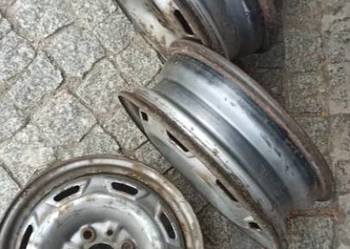 Felga stalowa 14 cali 4x100  4szt Yaris Corsa Aygo lanos