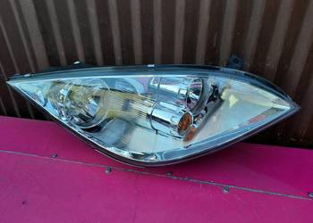 Mitsubishi Colt 04r lampa przednia prawa nowa Europa
