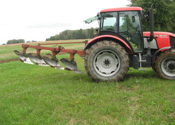 Pług ,4 skibowe - nowe elementy robocze wysokie słupnice