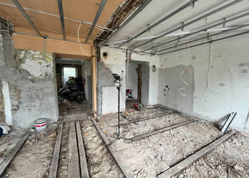 Lublin, Dziesiąta, mieszkania w kamienicy 107 m2 Lublin, Dziesiąta, mieszkania w kamienicy 107 m2