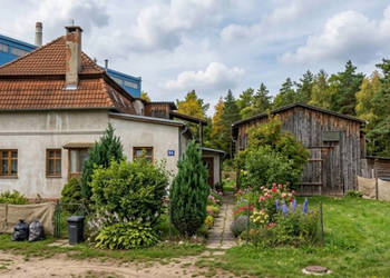 mieszkanie 61m, 1/3 domu, duzy ogródek