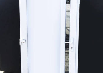 drzwi PVC szyba 100x210 zewnętrzne cieple, kolor biały