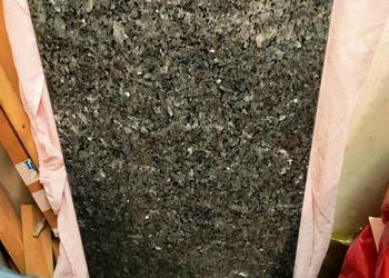 Płyta granitowa w pięknej barwie