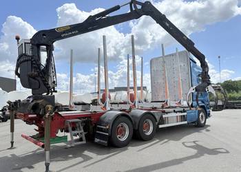 Ciezarowy do przewozu drzewa drewna 6x4 Scania klonice dzwig