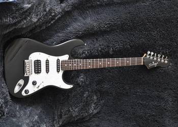 Gitara elektryczna SWING - stratocaster, czarna jak smoła :) układ HSS.