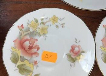 Talerzyk. Brzoskwinia. Peack Rose. Duchess. England. Kwiaty brzoskwini.