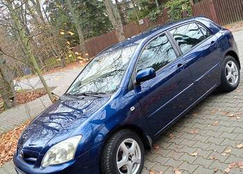Toyota Corolla super stan mały przebieg
