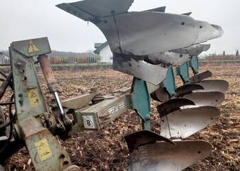 Pług obrotowy 4 skibowy Ross