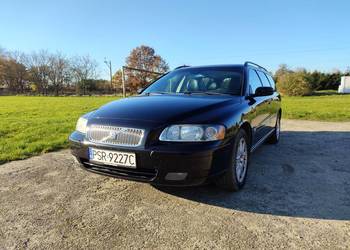 Volvo V70 2,4 benzyna Momentum hak 2 kpl kół