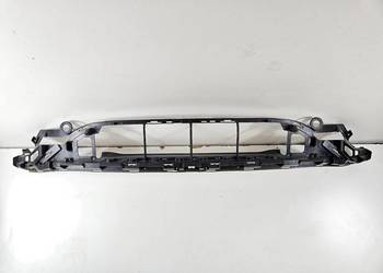 MERCEDES W213 LIFT AMG KRATKA ŚRODKOWA ZDERZAKA PRZÓD A2138857304