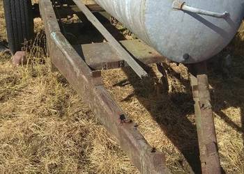 Podwozie rama przyczepa przyczepka platforma laweta od bezczkowzu wozu