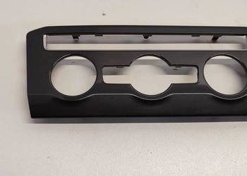 VW TIGUAN II RAMKA PANELU KLIMATYZACJI 5NC820073A