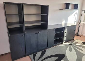 Zestaw czarnych / grafitowych mebli; szafki, komoda, ława