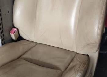 Fotel kierowcy Lexus