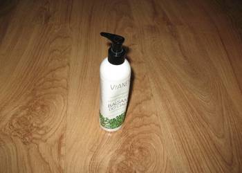 VIANEK orzeźwiająco - energetyzujący balsam do ciała 300 ml