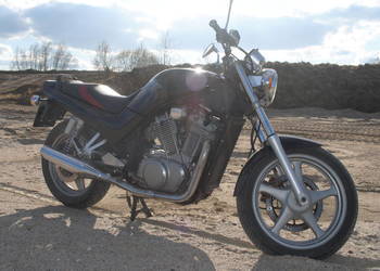 Suzuki VX800 1991 – klasyk w bardzo dobrym stanie, gotowy do sezonu