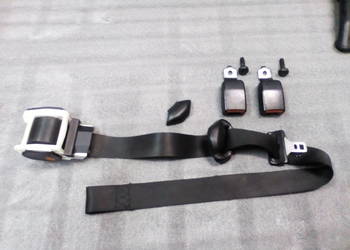 Ford Ka l 1.3i Pas bezpieczeństwa lewy zapinki