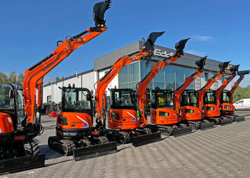 Nowa minikoparka gąsienicowa Lonking CDM 6025 2,5t