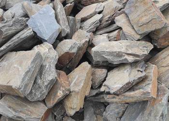 Łupek szarogłazowy w płytach na ścieżkę, murek, kaskadę, skalniak do ogrodu