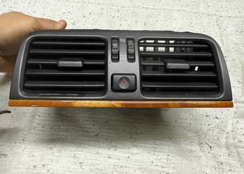 Kratka nawiewu drewno Lexus LS400 UCF21 97-00r.