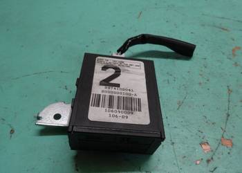 TOYOTA YARIS II LIFT 09r moduł sterujący centralnego zamka 897410D041