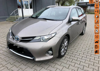 Toyota Auris 1.8 Hybryda, Klimatronic, Stan bdb II (2012-)