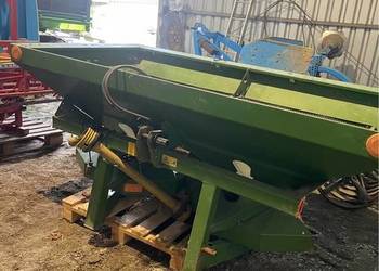 Rozsiewacz nawozu Amazone ZA-M Compact 1000 kg – dwutarczowy, hydraulika