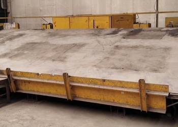 Stół wibracyjny uchylny 9,0x4,3m