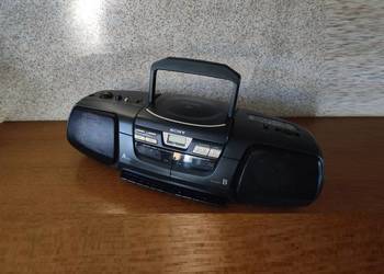 radiomagnetofon  odtwarzacz CD Sony boombox  jamnik CFD-222L  z lat 90 Retr