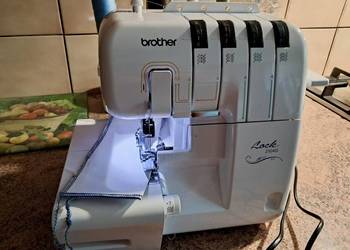 Maszyna do szycia owerlok 4- nitkowy Brother 2104D stan idealny