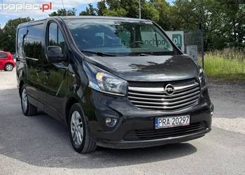 Opel Vivaro Raty 9 osobowy nawiewy w dachu na kazdy rzad niski przebieg G