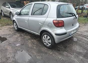 Toyota yaris 1.0 benzyna 4 cyl wspomaganie