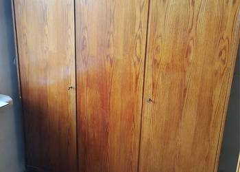 Szafa trzydrzwiowa z lat 50 -tych