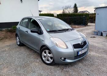 Toyota Yaris 1.3 Benzyna 87 KM