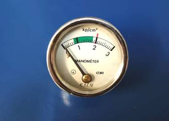 Manometr z okrętu wojennego. Lata 50/60 XX w. Francja-Brest