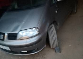 Seat alhambra