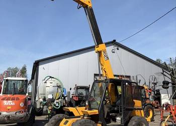Ładowarka teleskopowa JCB 520 55