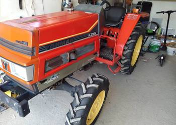 Yanmar  , 4x4 trzy gary, 21,5, km jak nowy tylko 600 mt