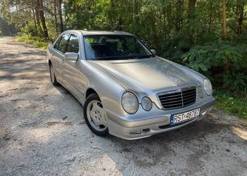 Mercedes-Benz E W210 2.0 Mercedes - kompressor -  bez korozji - ZAMIANA