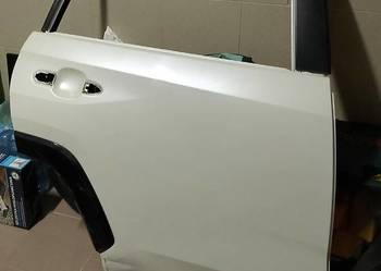 Drzwi prawy tył prawe tylne toyota RAV4 5 białe biała perla