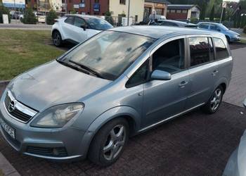 Opel zafira b 1.9 diesel 7 osobowa