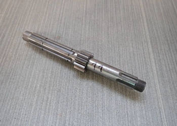 Wałek Sprzęgłowy Skrzyni Biegów 11 Zębów Kawasaki KX 125 88-93r