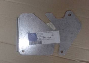 5411422620 5411422420 Mercedes blacha osłaniająca AdBlue