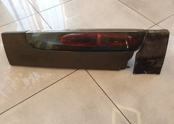 Lampa tył lewy Opel Vivaro 2006 1,9 z klapą