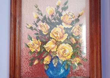 Obraz RÓŻE w szafirowym wazonie.