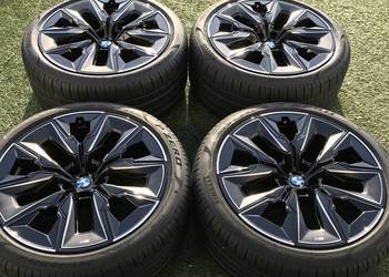 SET 21" BMW M i7 G70 M909